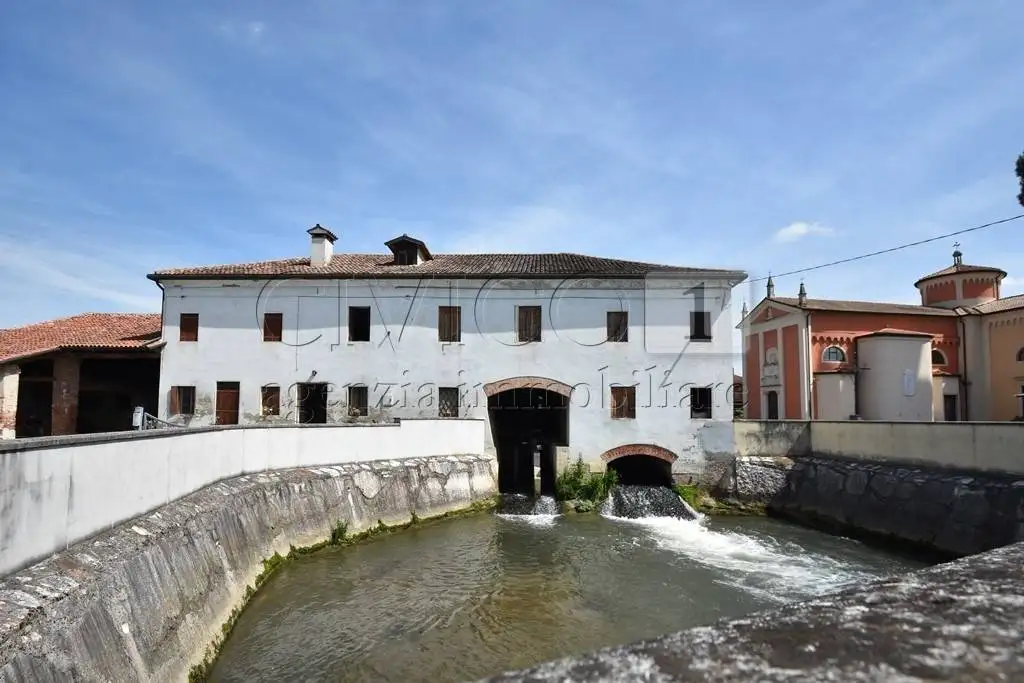 Rustico - Casale in vendita a Camisano Vicentino