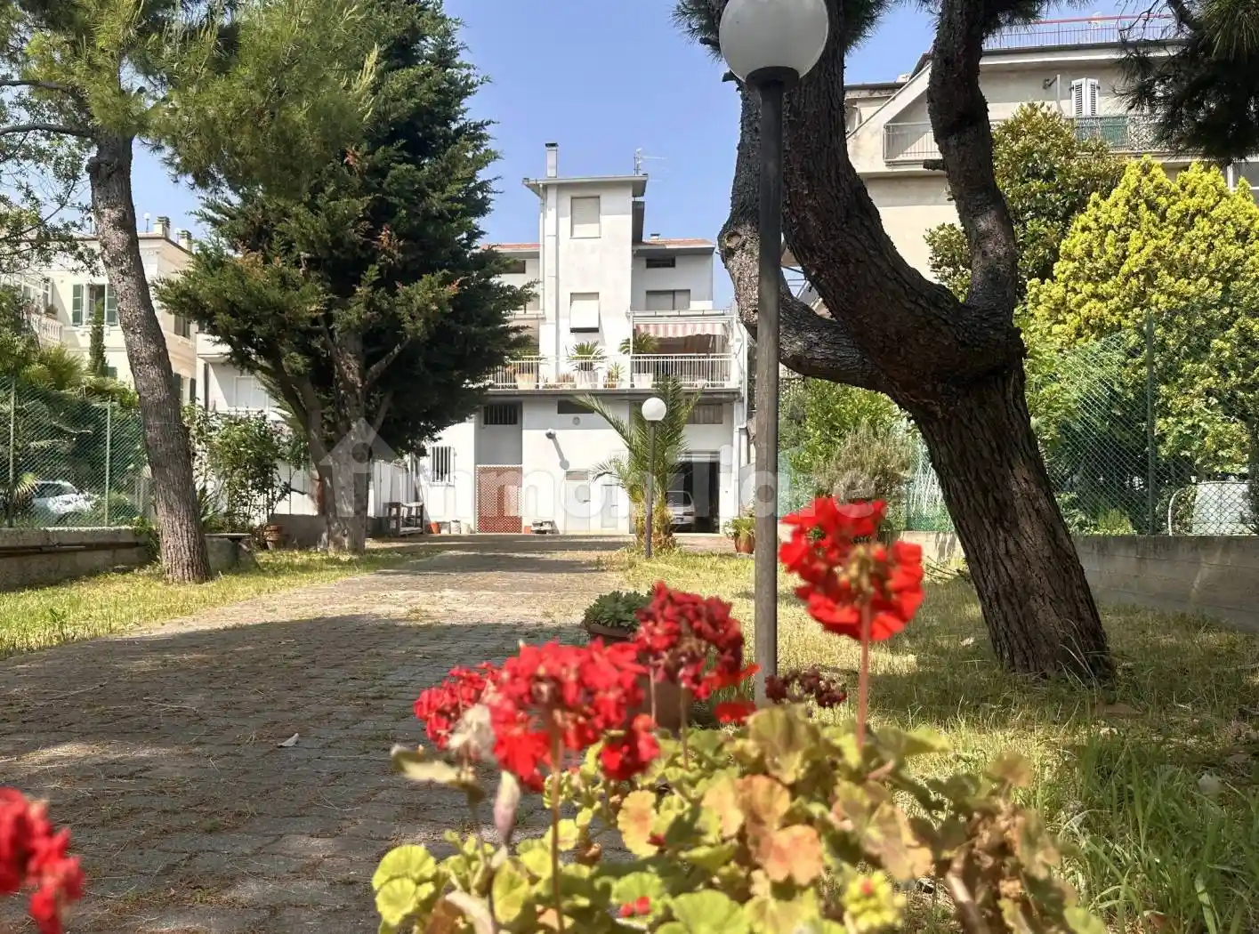 Palazzo - Edificio in vendita a San Benedetto del Tronto