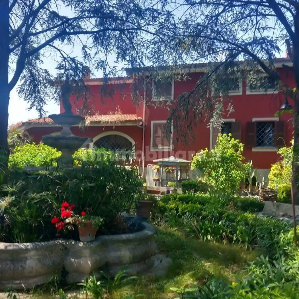 Villa in vendita a Morlupo