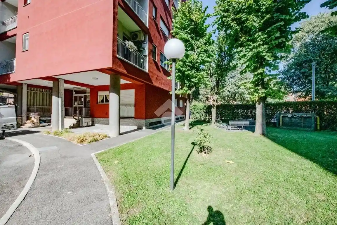 Trilocale viale Omero 16, Corvetto, Milano - foto 4