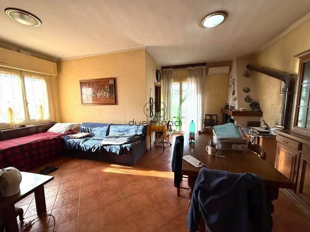 Quadrilocale via Giovanni Agnelli, Centro, Campello sul Clitunno - foto 2