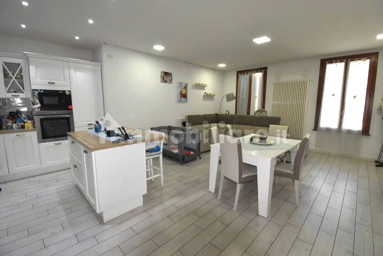 Appartamento in vendita a Guastalla