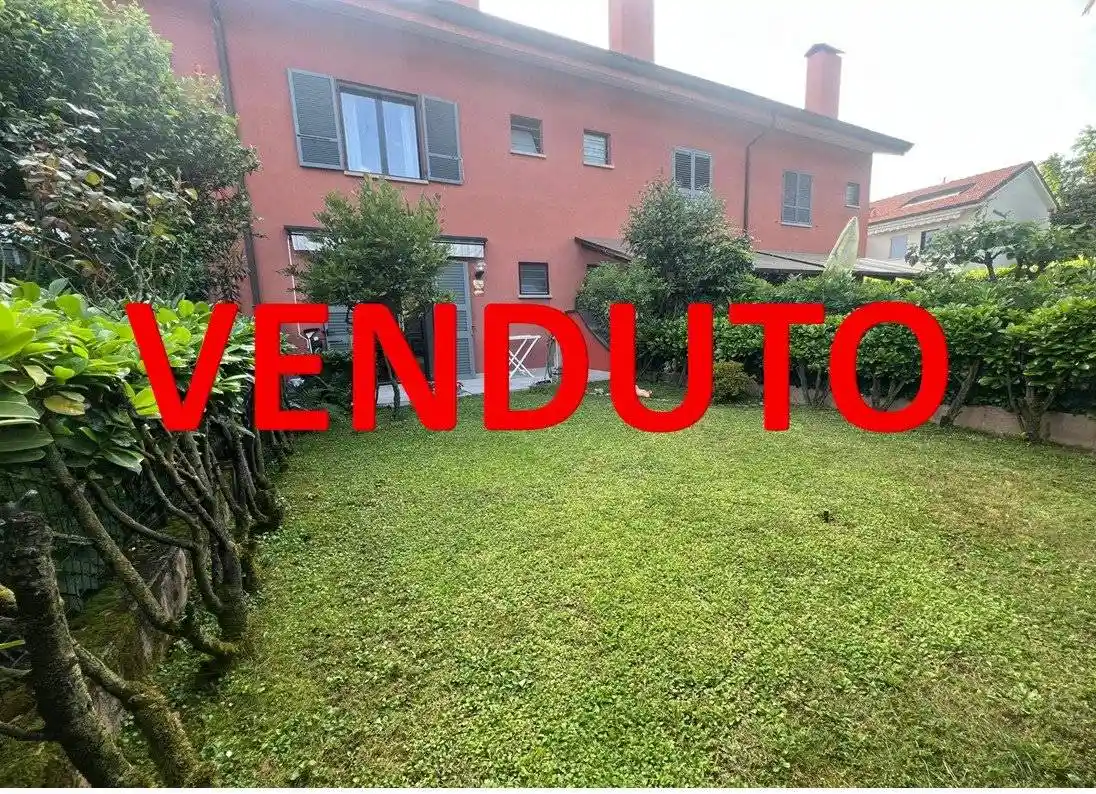 Villetta a schiera in vendita a Arese