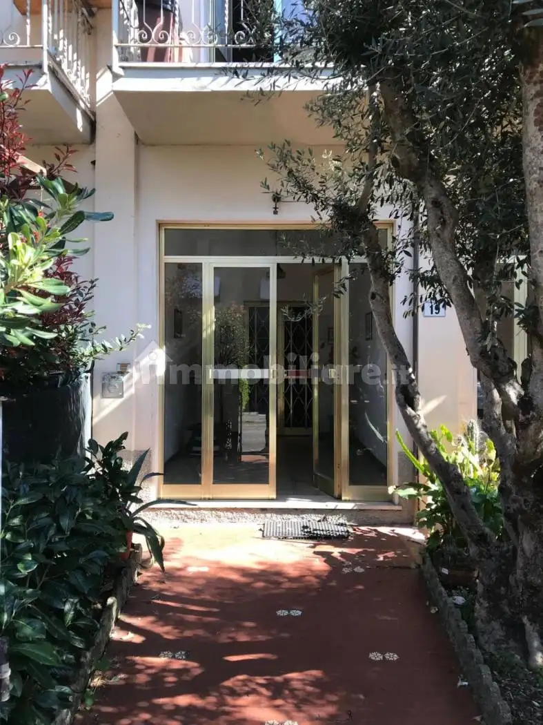 Appartamento via Don Giovanni Minzoni, Centro, Capolona - foto 2