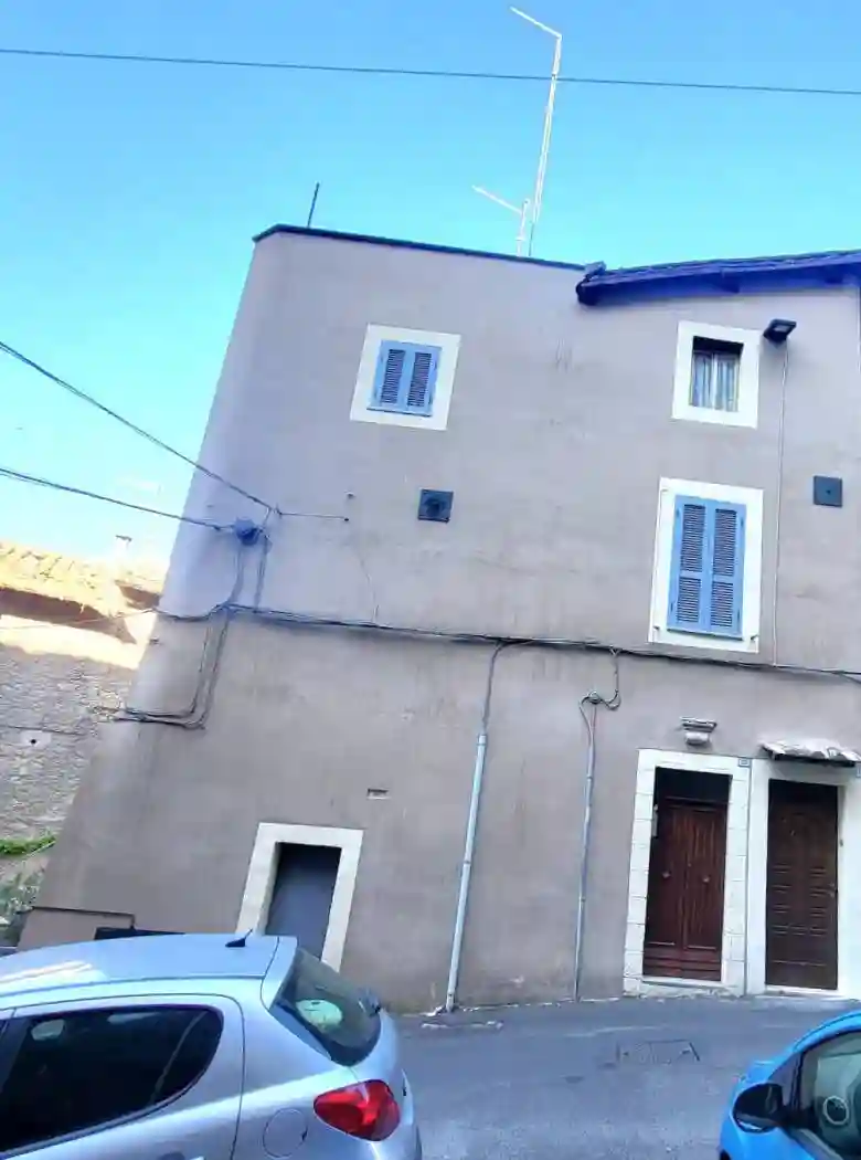 Casa indipendente in vendita a Caprarola