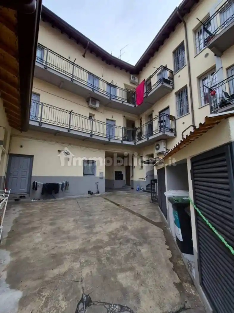 Appartamento in vendita a Corsico