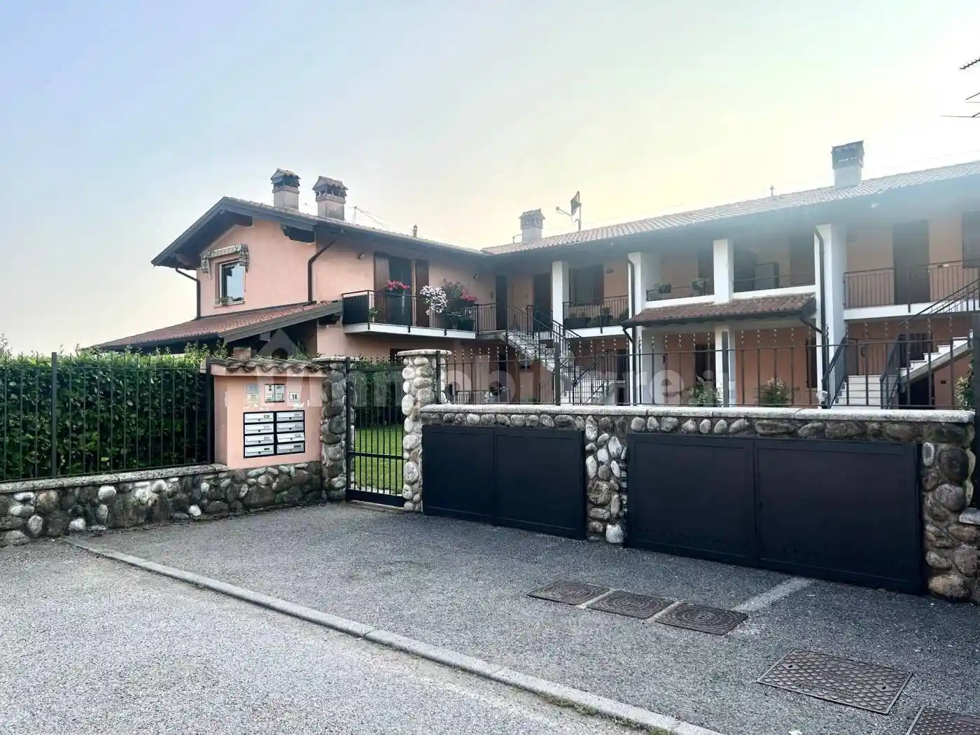 Trilocale via Montesuello 16, Carzago Riviera, Calvagese della Riviera - foto 2