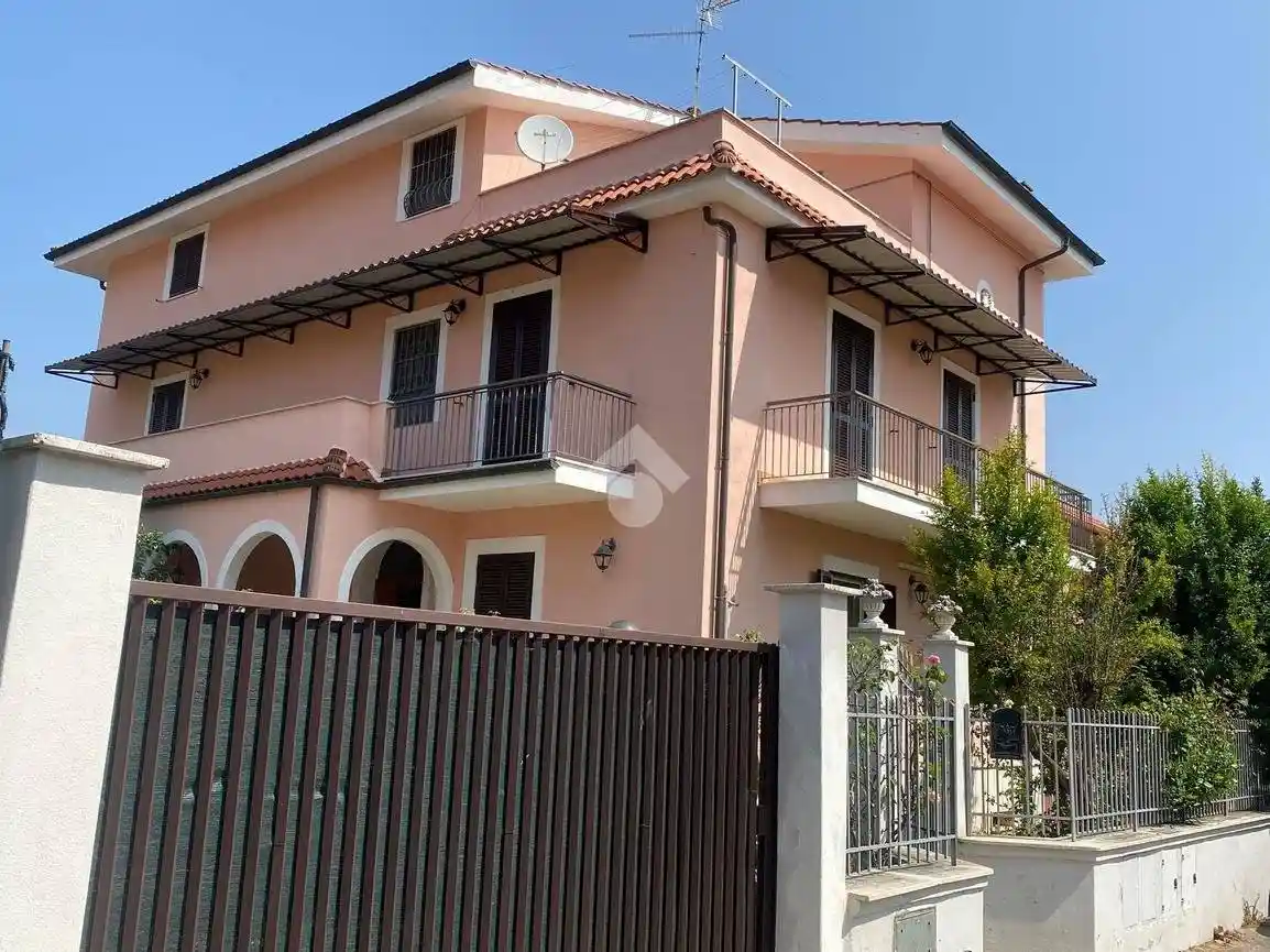 Appartamento via Ischitella 25, Torre Gaia, Roma - foto 4