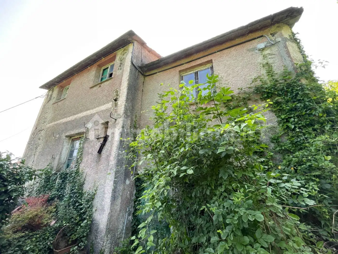Rustico - Casale in vendita a Ceranesi
