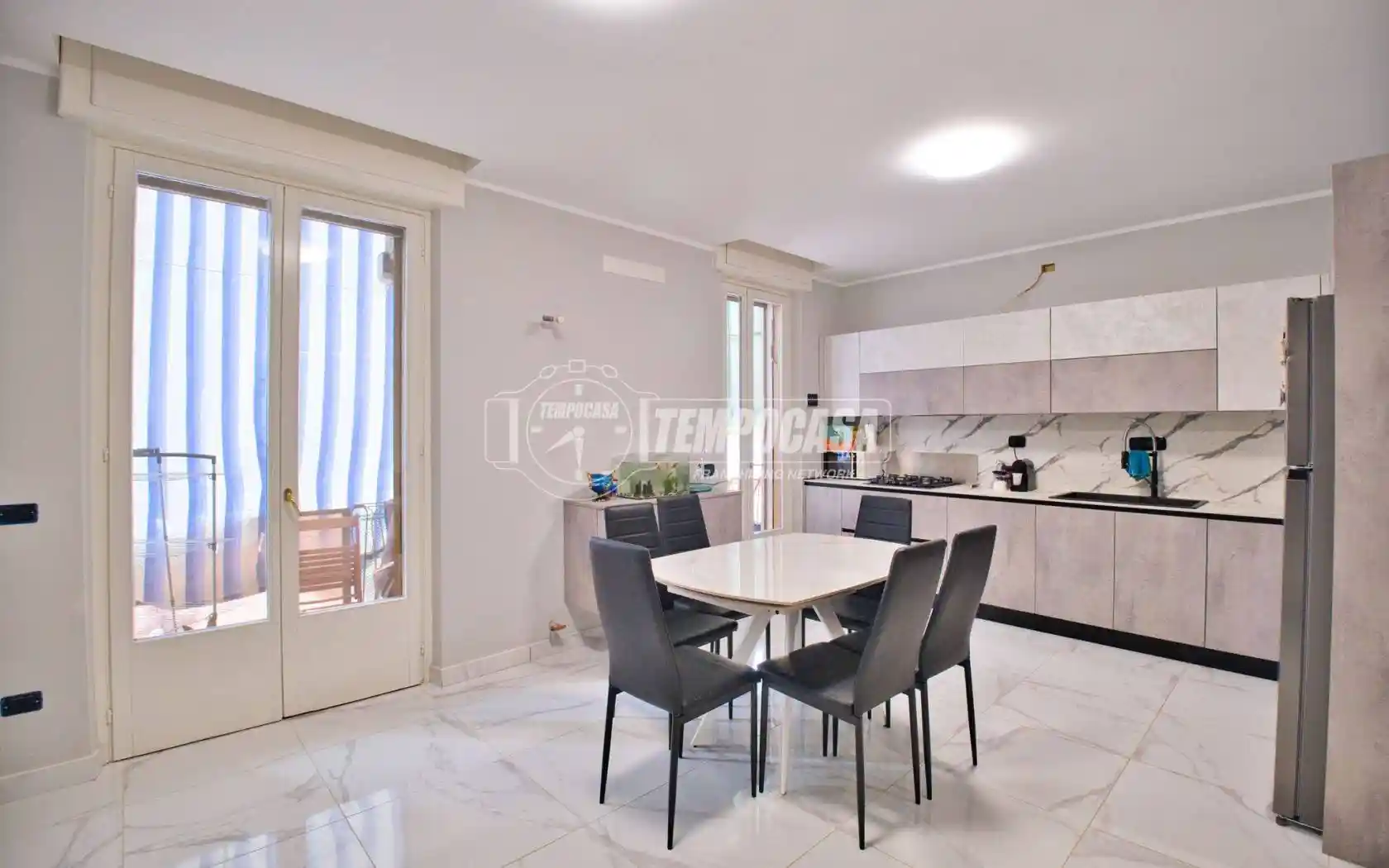 Appartamento in vendita a Novara