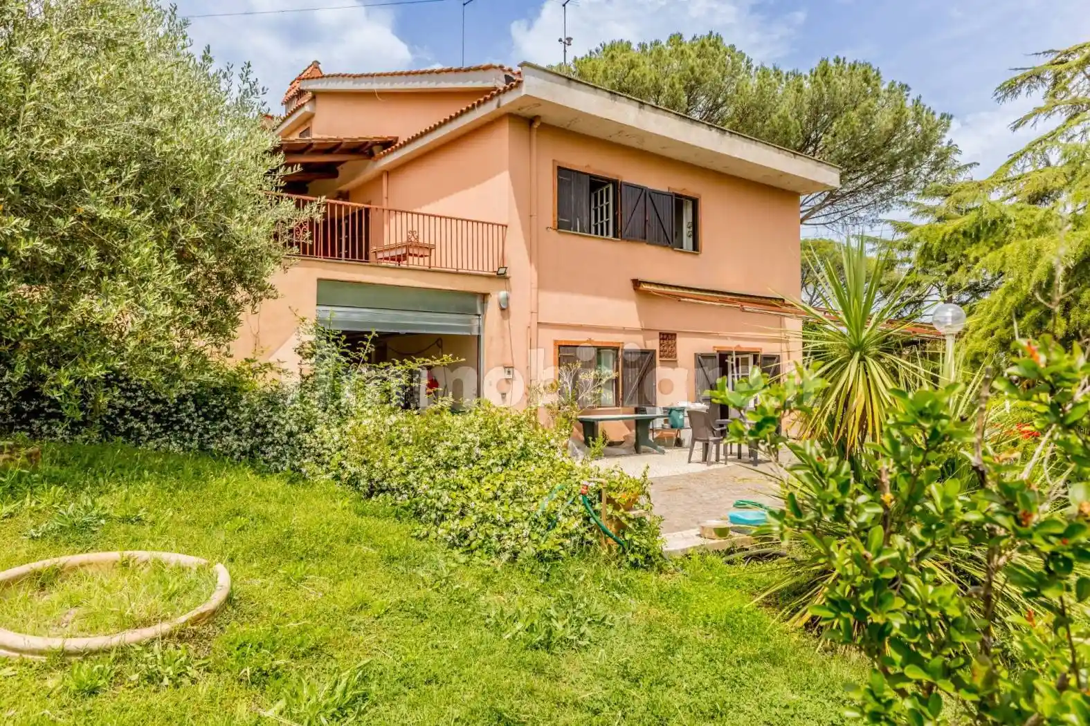 Villa bifamiliare via Pedica delle Ginestre 3, Parco Azzurro, Guidonia Montecelio - foto 3