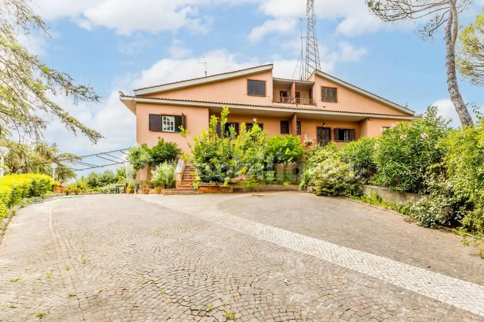 Villa bifamiliare via Pedica delle Ginestre 3, Parco Azzurro, Guidonia Montecelio - foto 5