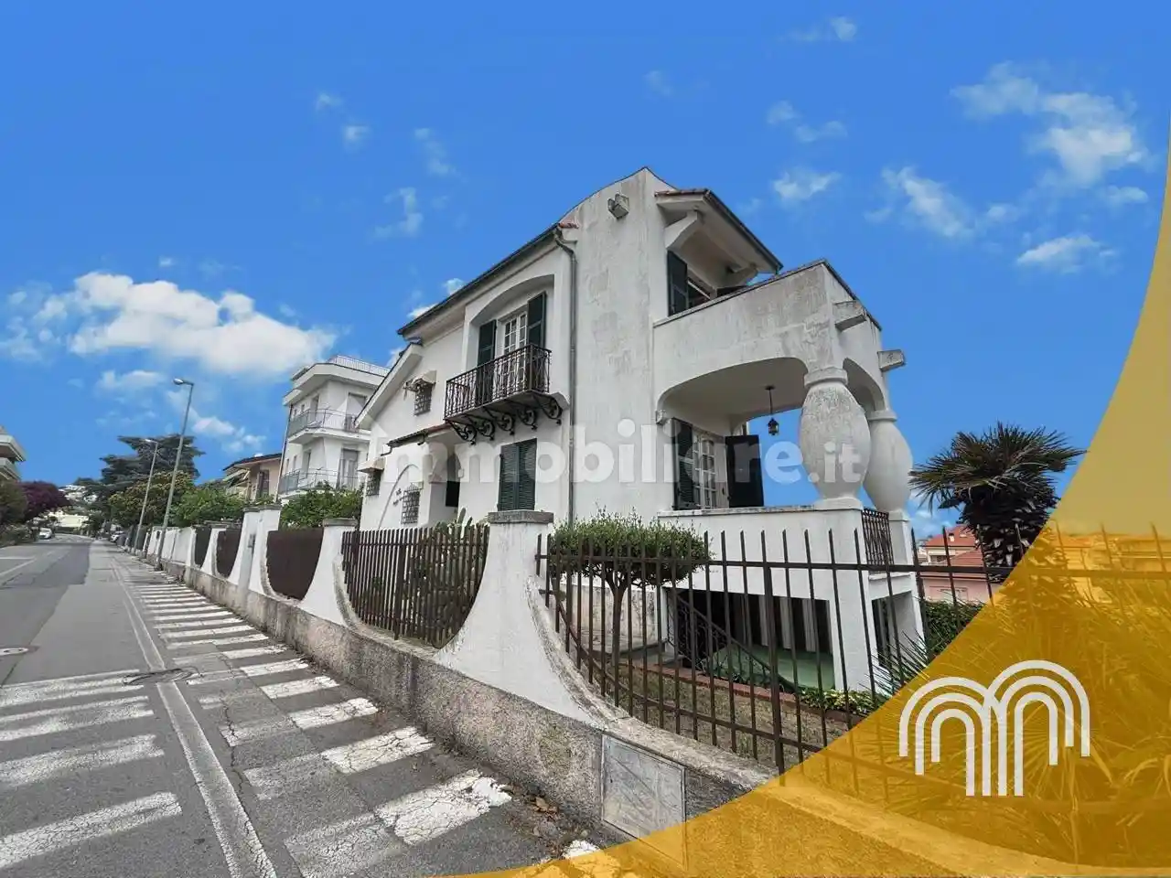 Villa in vendita a Borghetto Santo Spirito