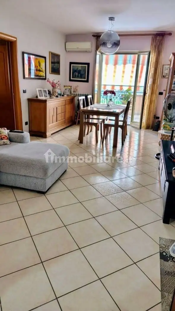 Appartamento in vendita a Acerra