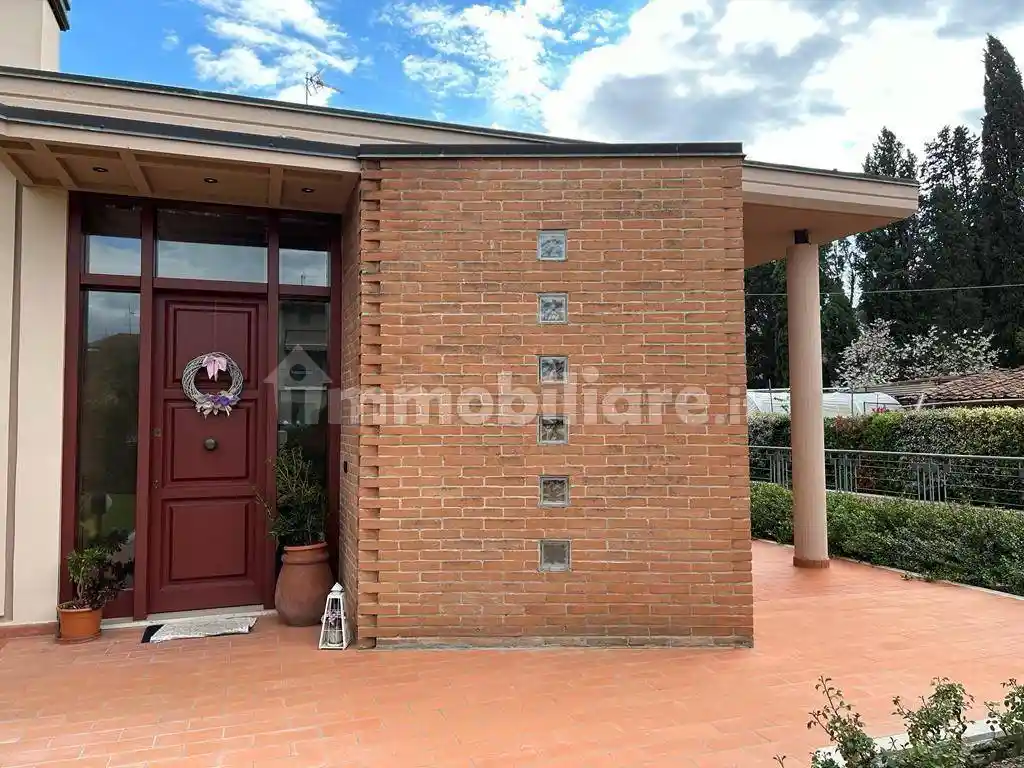 Villa in vendita a Castelfranco di Sotto