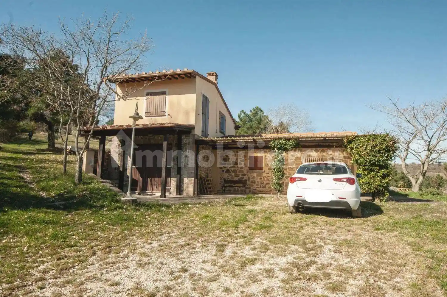 Rustico - Casale in vendita a Chianni