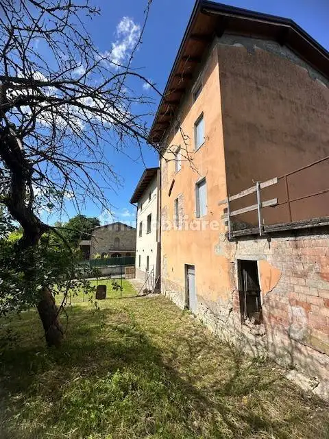 Rustico - Casale in vendita a Pellegrino Parmense