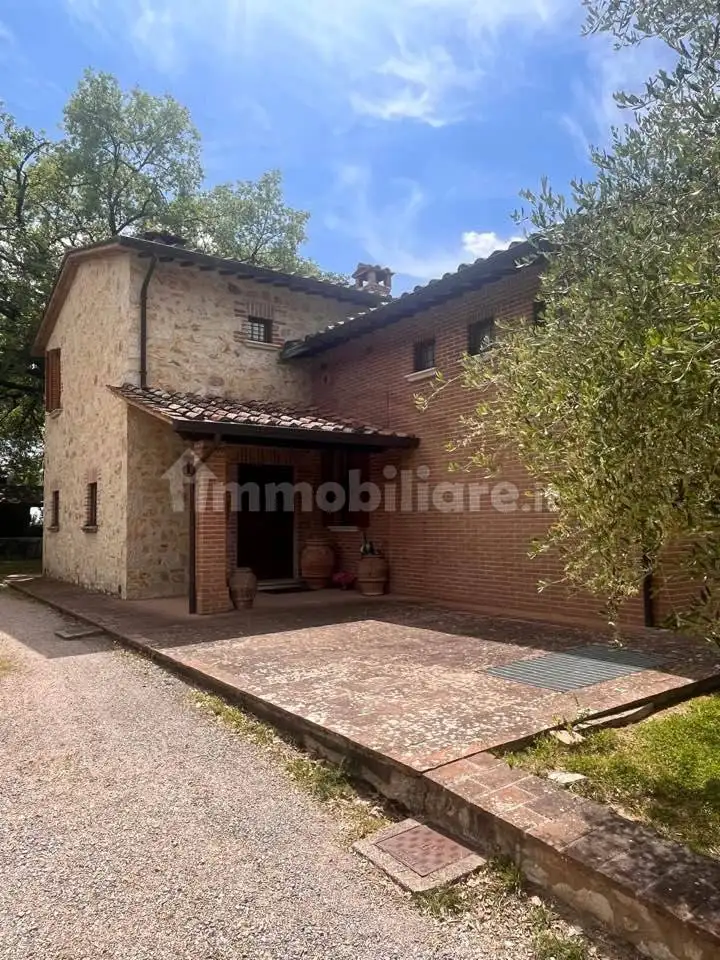 Villa in vendita a Perugia