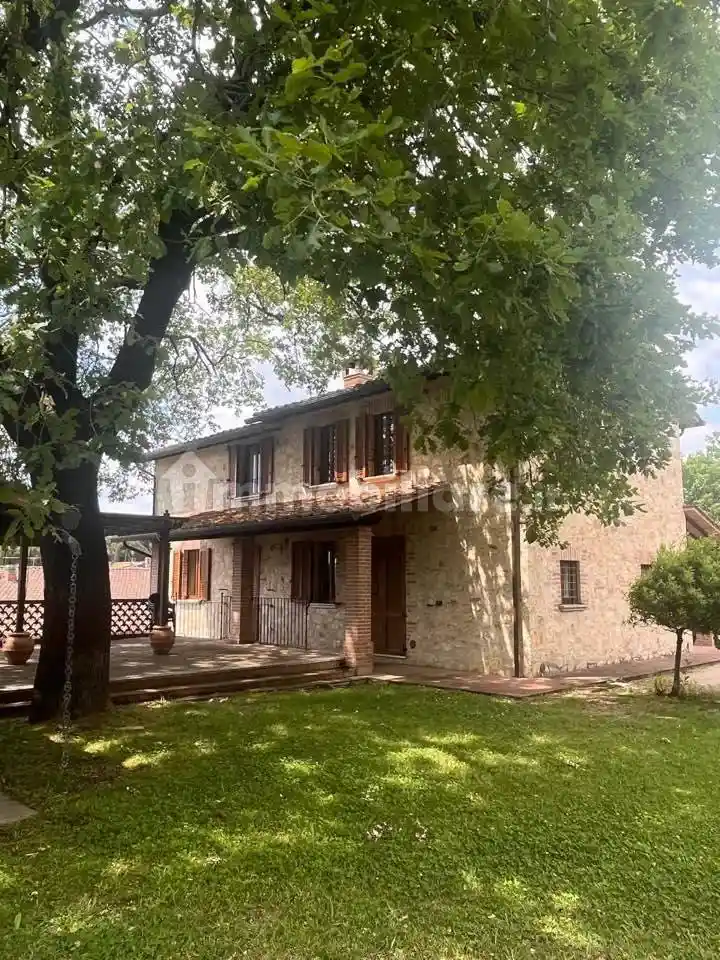 Villa unifamiliare Strada Santa Lucia, Santa Lucia, Perugia - foto 4