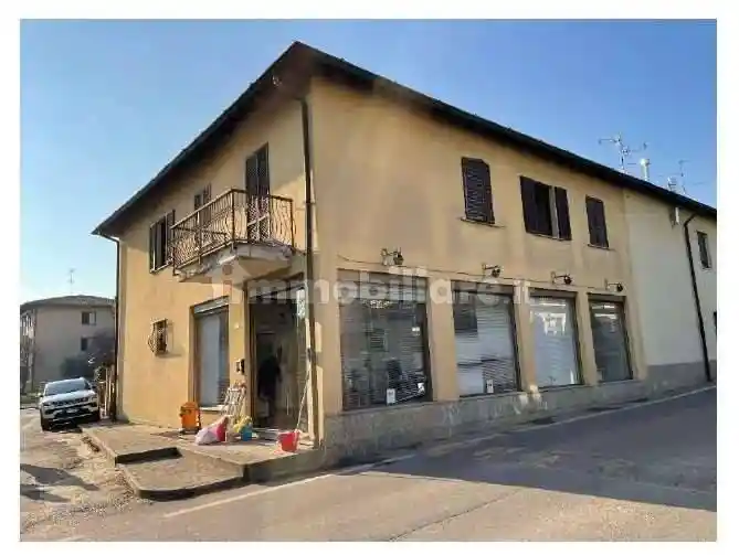 Appartamento in vendita a Casatenovo