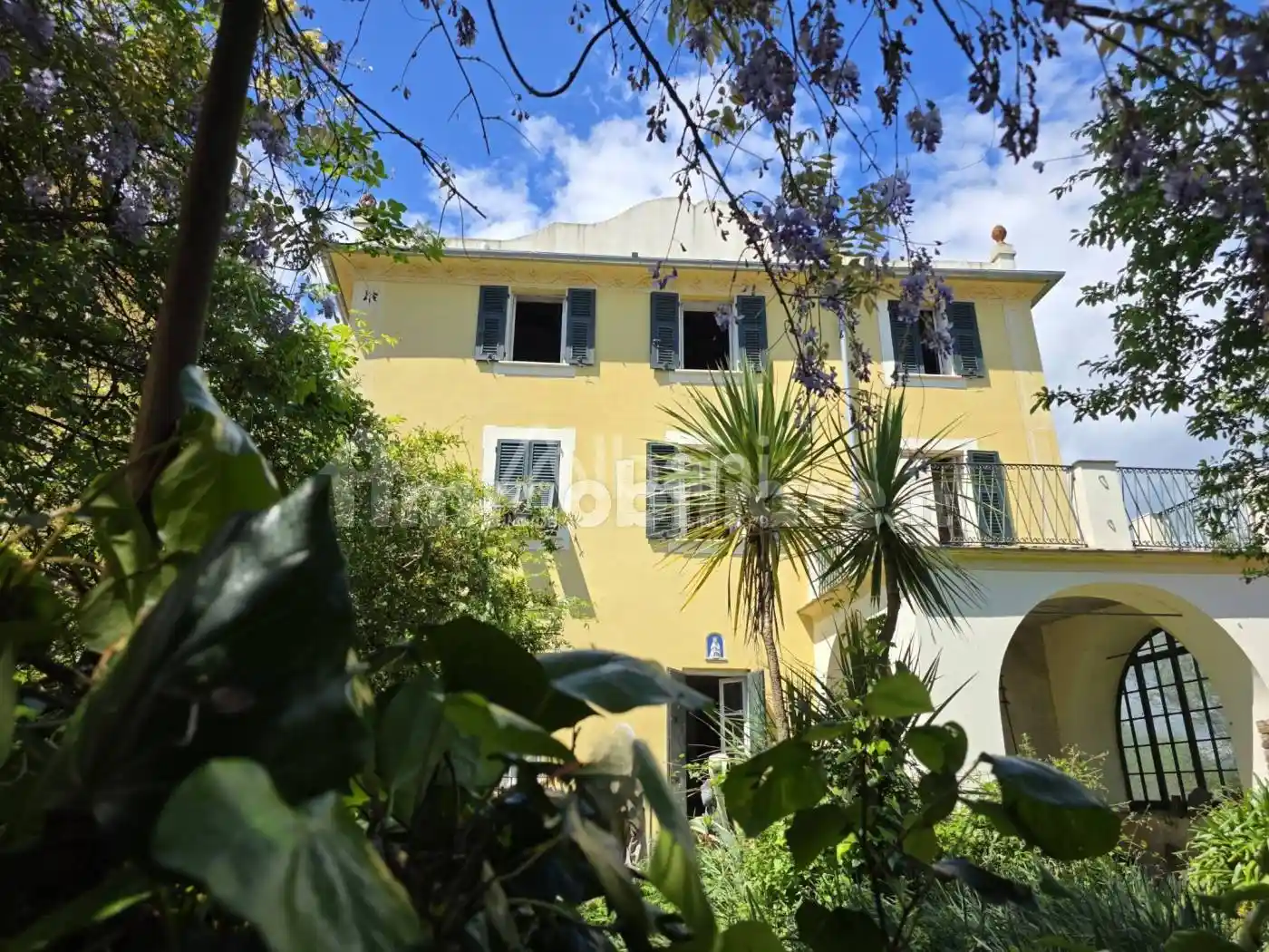 Villa in vendita a Vezzano Ligure