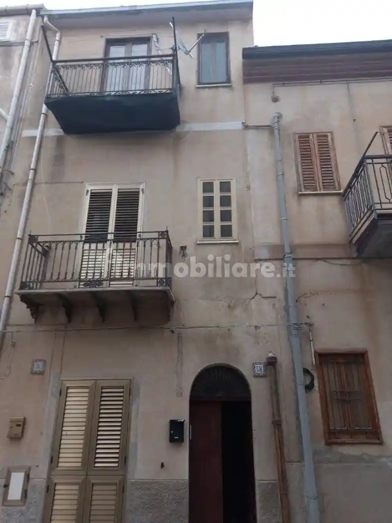 Appartamento in vendita a Santo Stefano di Camastra