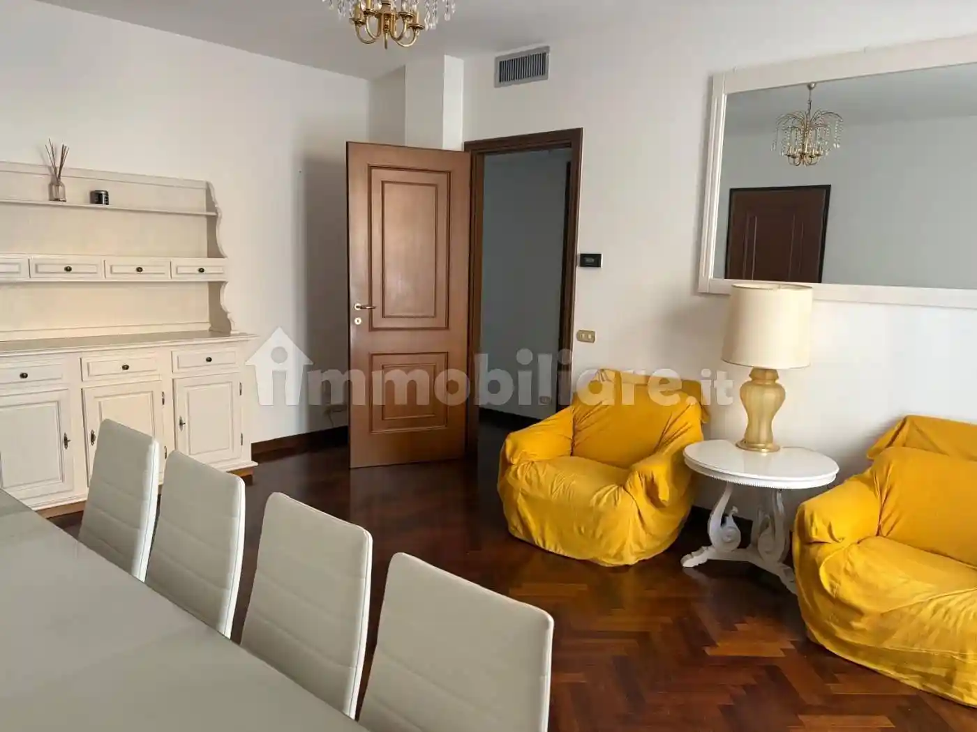 Appartamento in vendita a Cremona