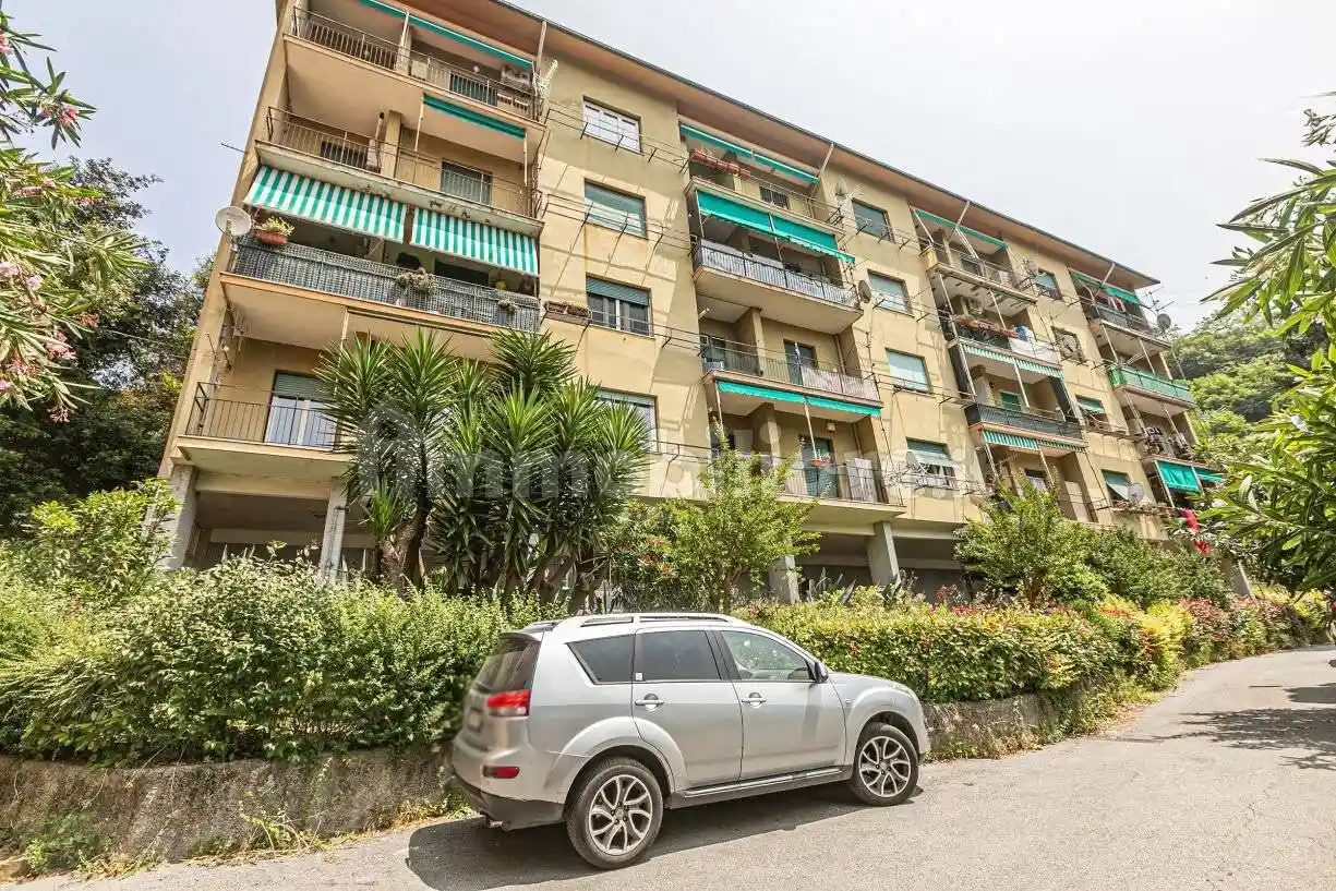 Appartamento in vendita a Serra Riccò