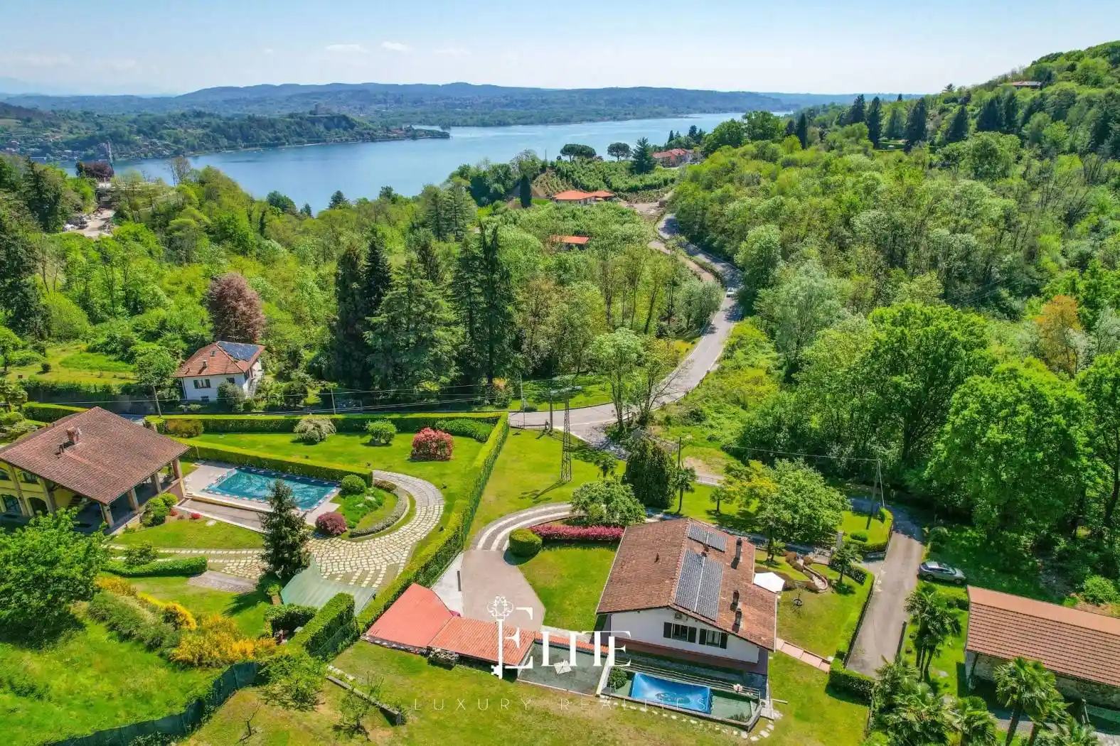 Villa in vendita a Arona