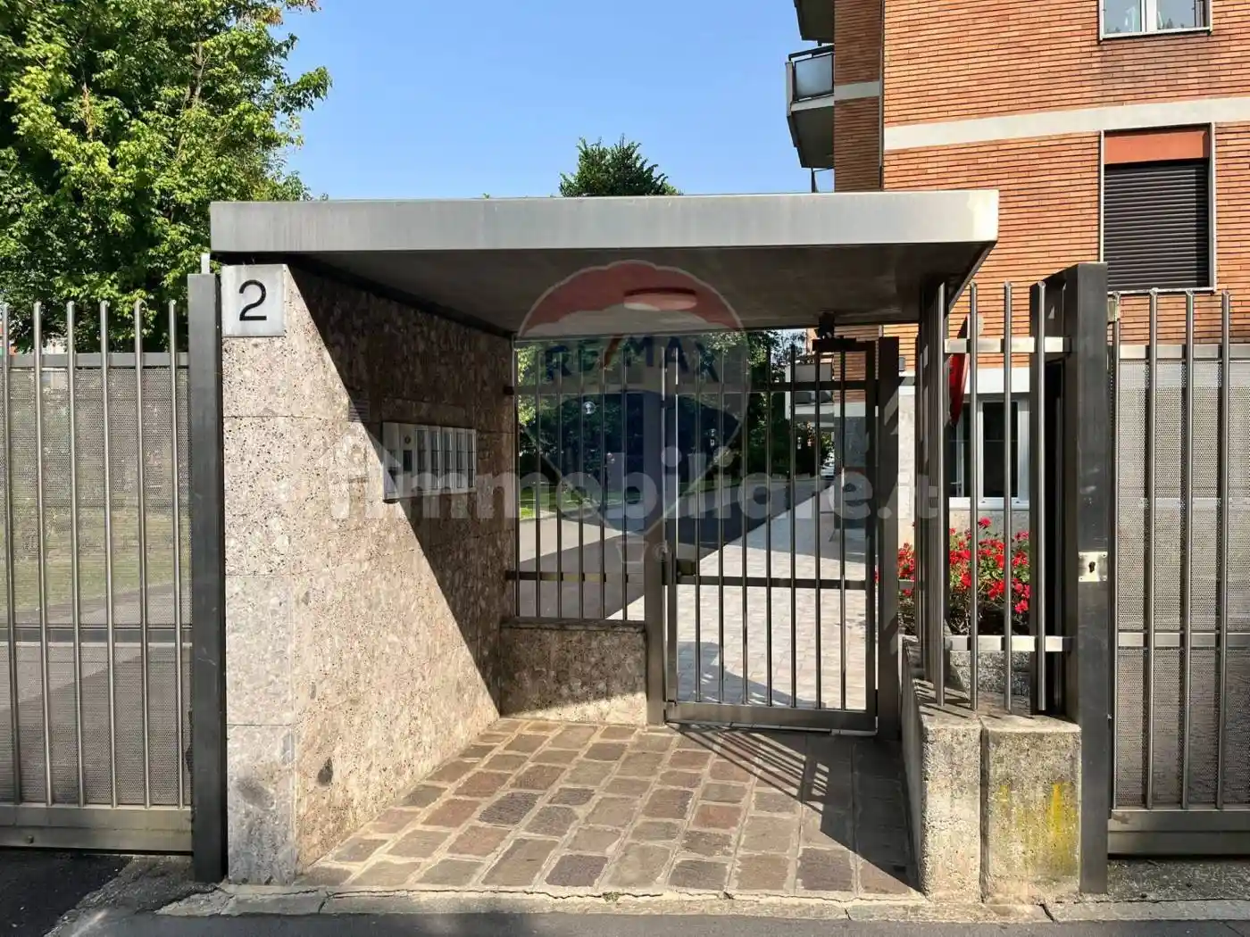 Quadrilocale via Sem Benelli 2, Gallaratese, Milano - foto 2