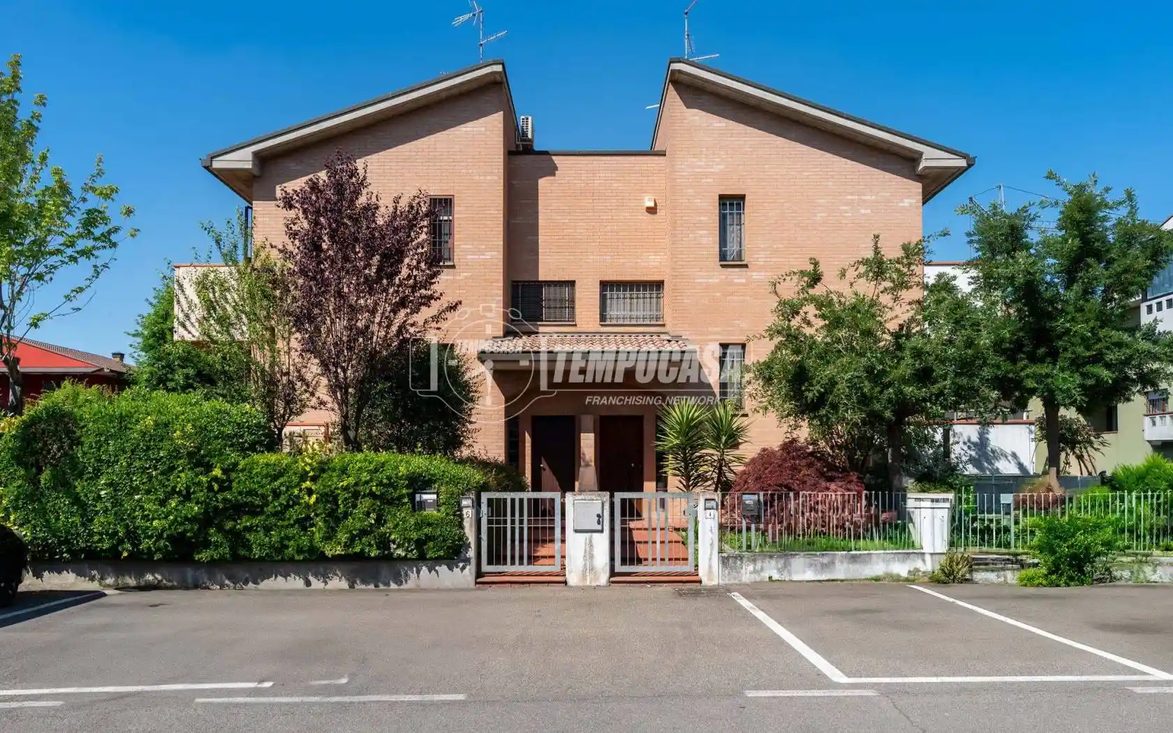 Casa indipendente in vendita a Montecchio Emilia