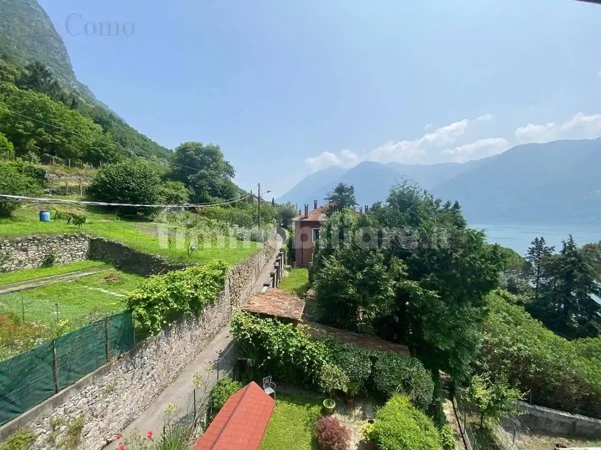 Casa indipendente in vendita a Valsolda