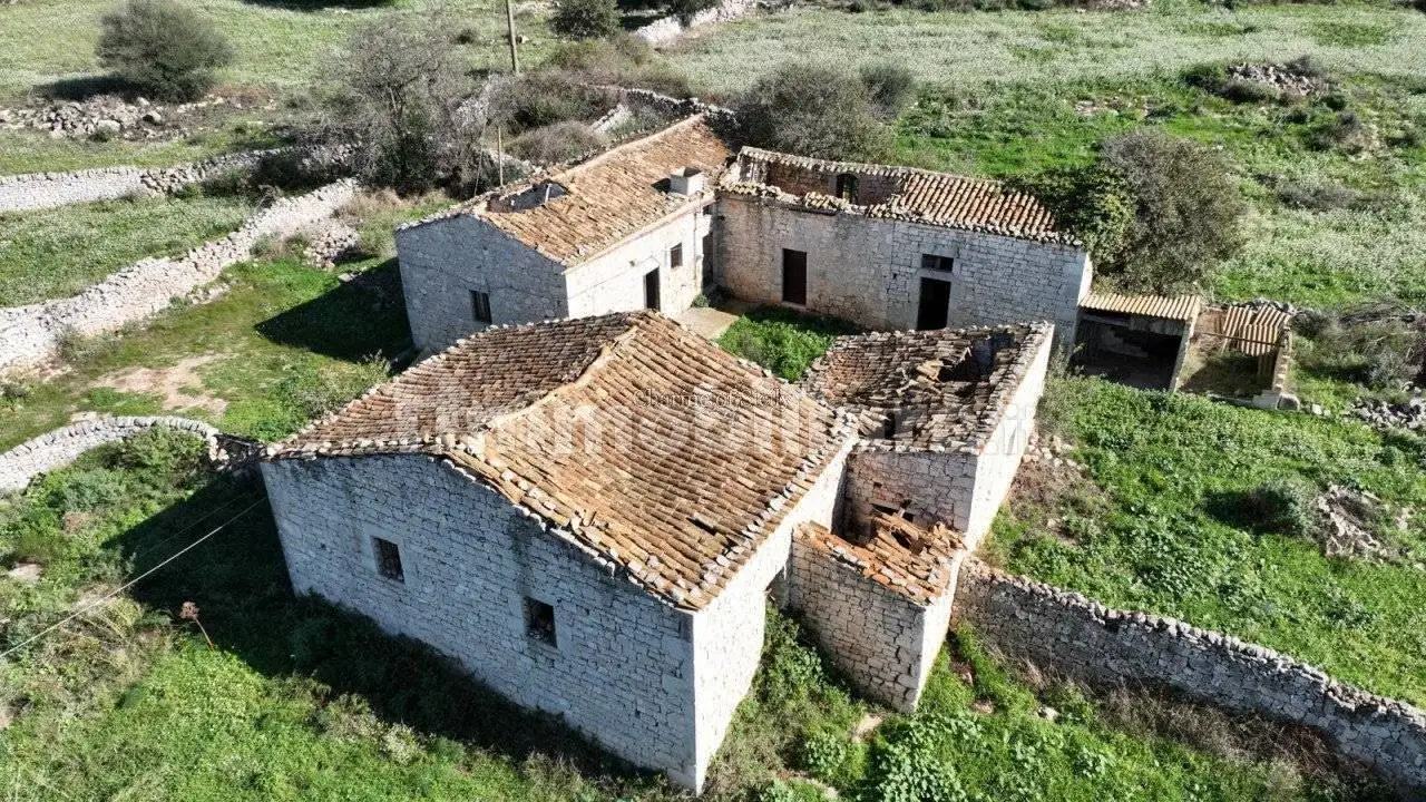 Casa indipendente in vendita a Modica