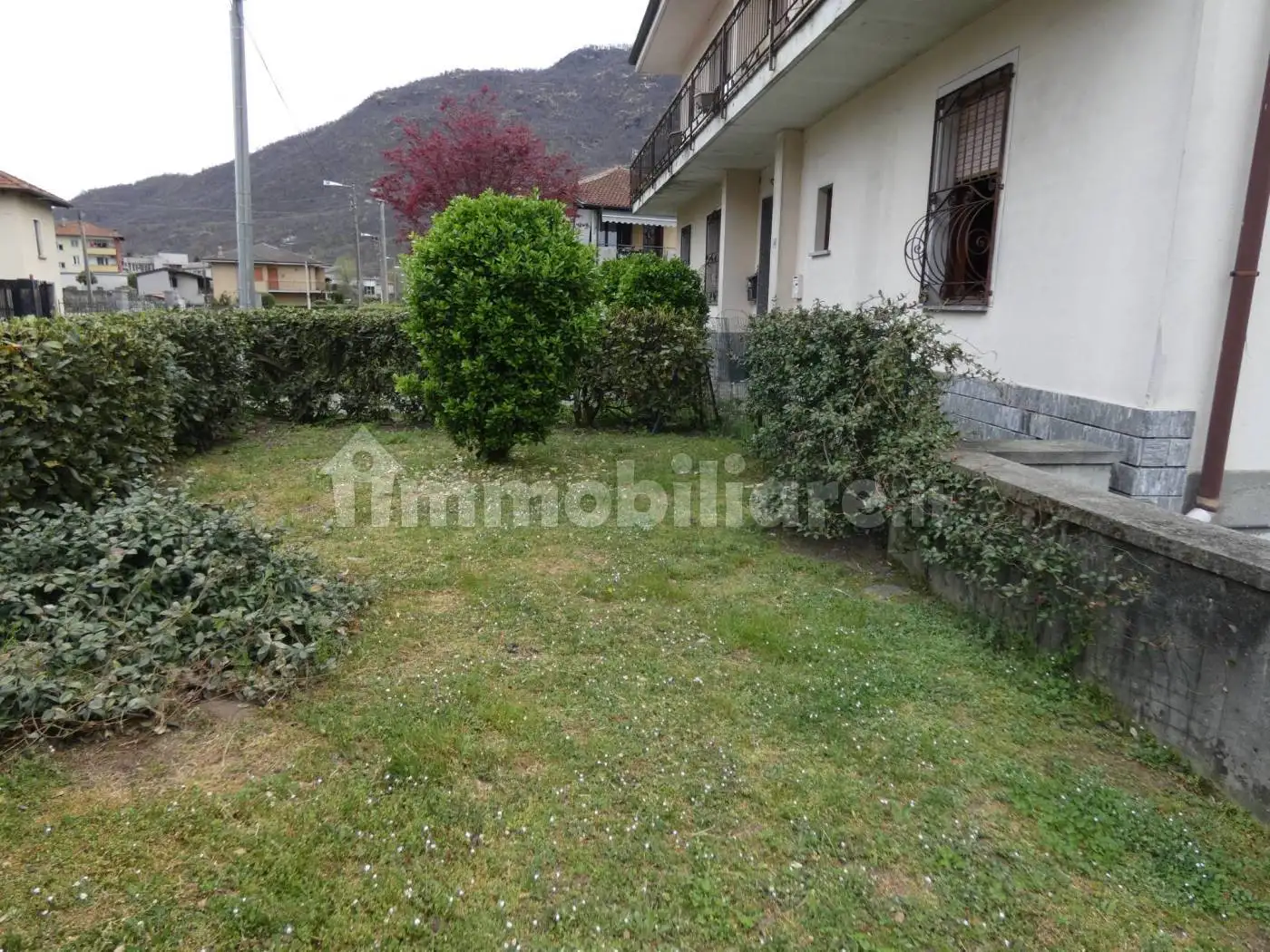 Trilocale via Bruno Bertone 36, Gabbio Cereda Ramate, Casale Corte Cerro - foto 2