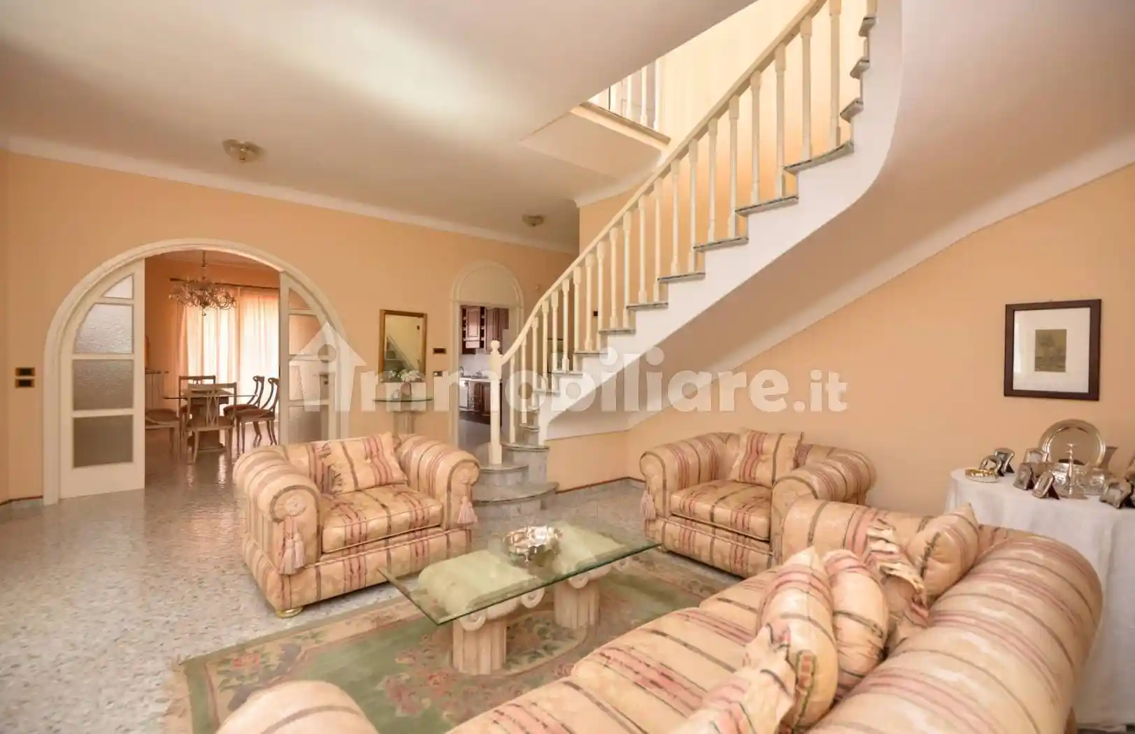 Villa in vendita a Torricella