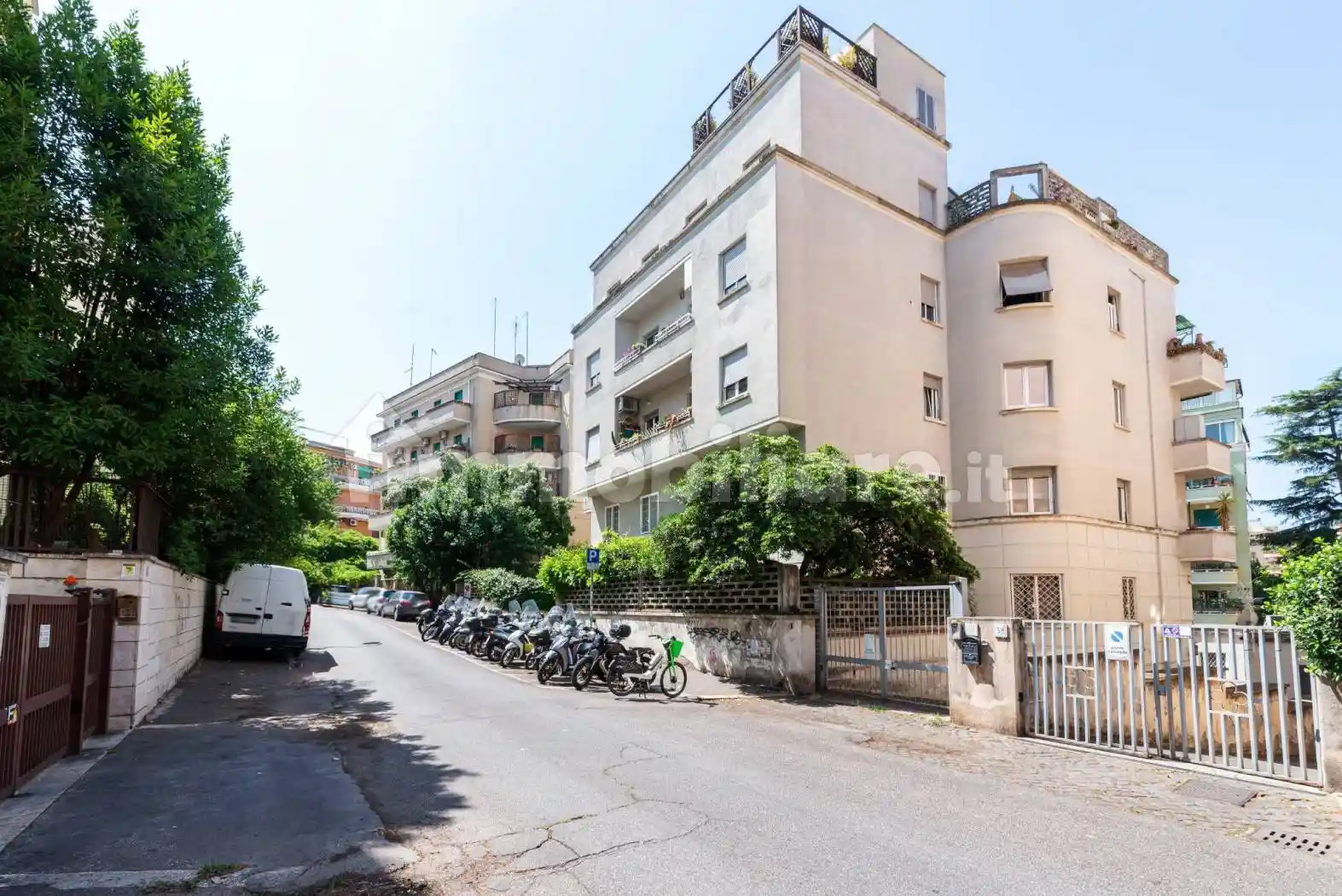 Appartamento in vendita a Roma