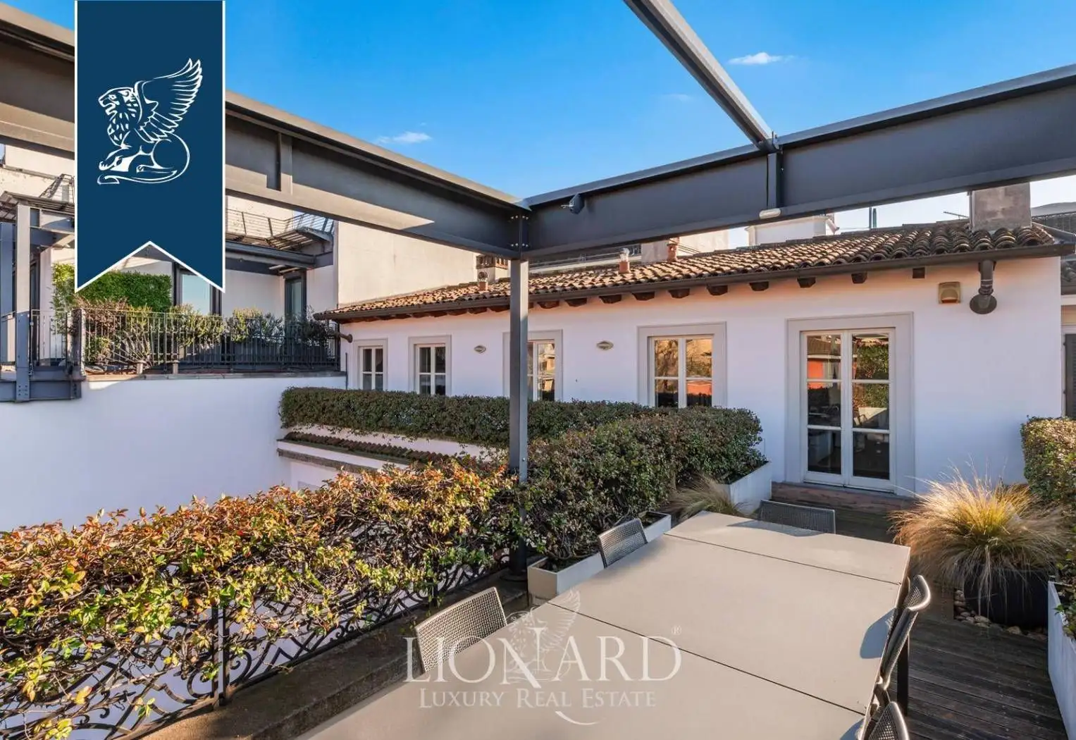 Penthouse - Attic in vendita a Milan