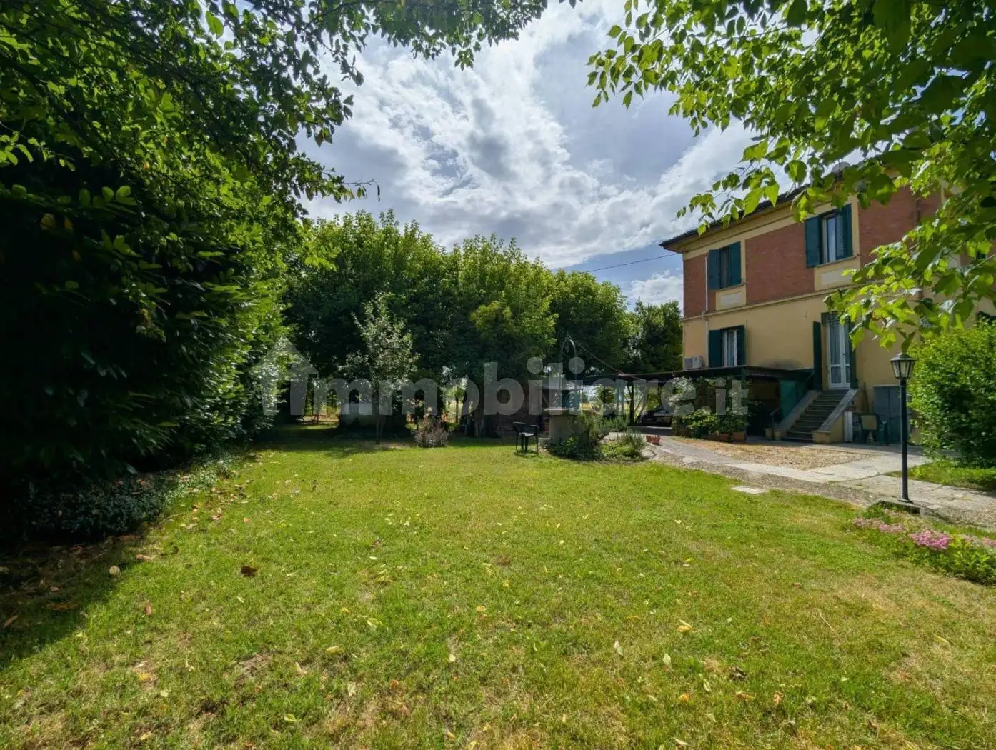 Villa in vendita a Zola Predosa