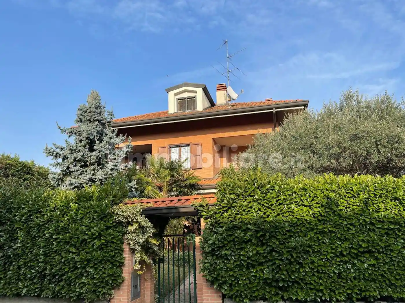 Villa unifamiliare via Trieste 63, Villaggio, Carpianello, San Giuliano Milanese - foto 2