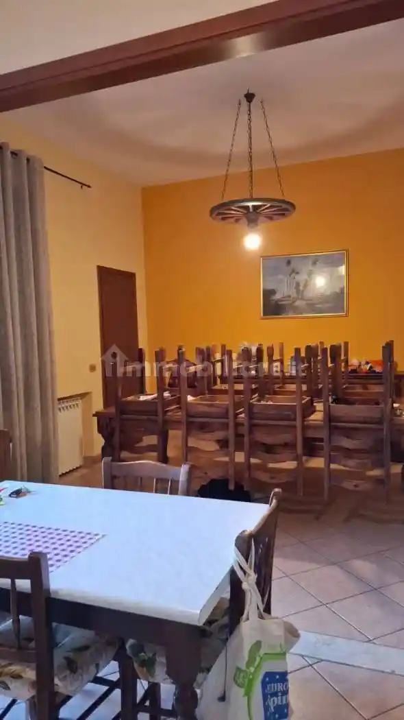 Terratetto unifamiliare 236 m², buono stato, San Giusto, Prato - foto 2