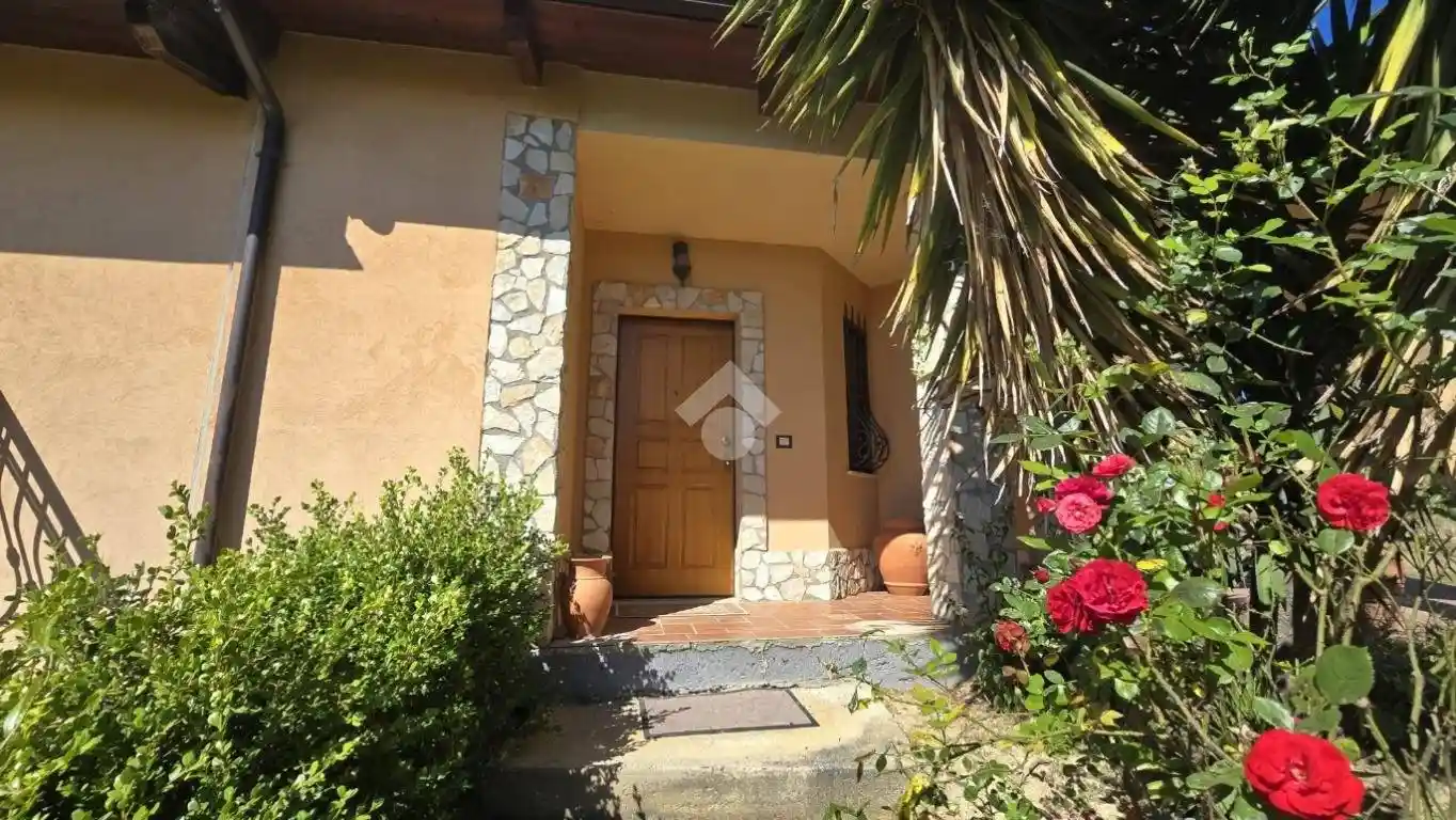 Villa unifamiliare corso Italia 389, Monticello, Rende - foto 4