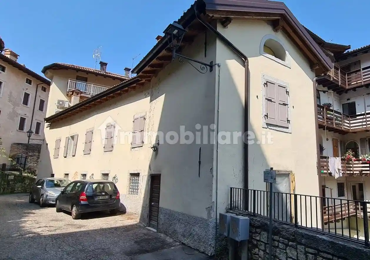 Appartamento in vendita a Rovereto