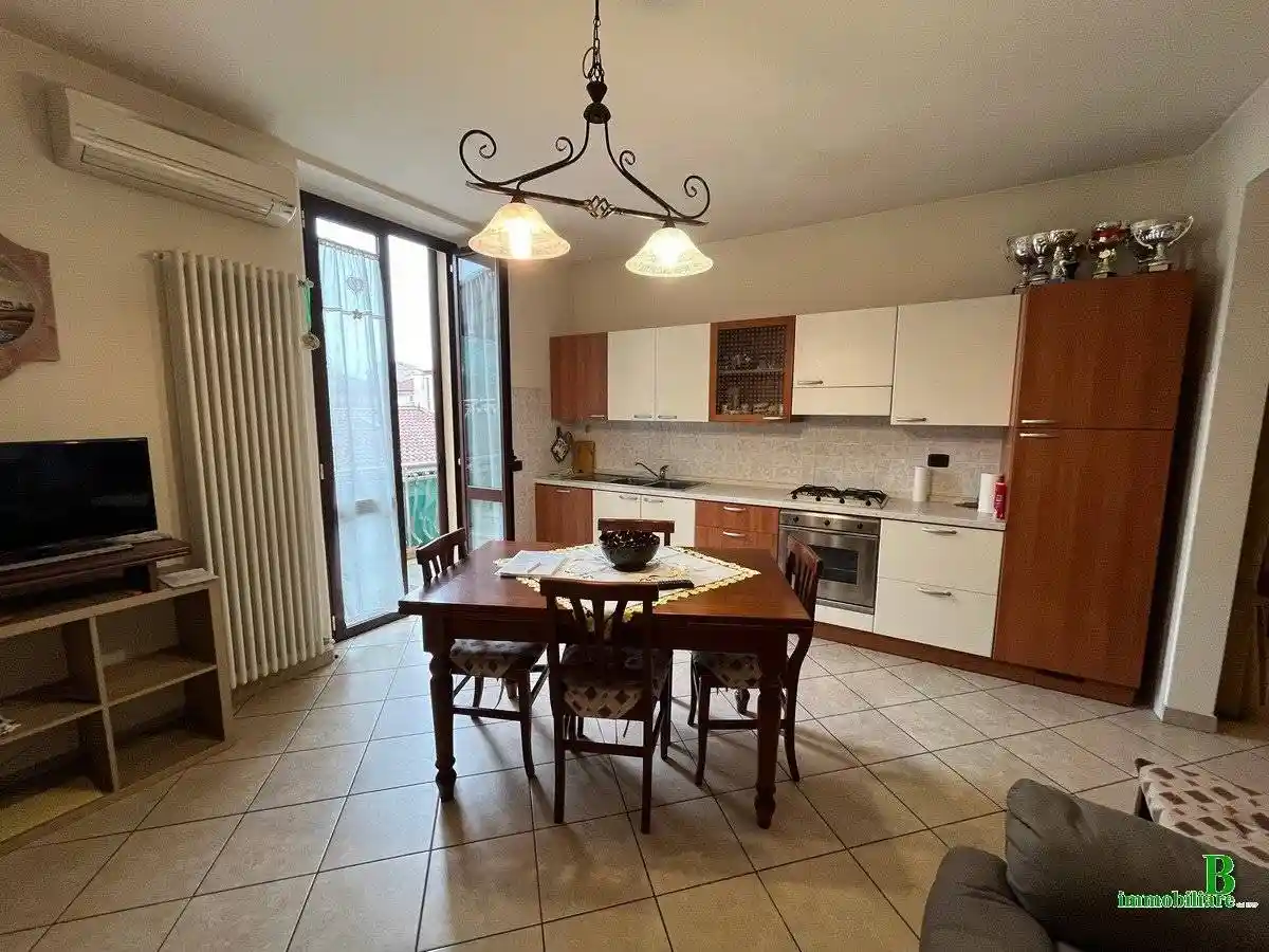 Quadrilocale ottimo stato, Centro, Viareggio - foto 2