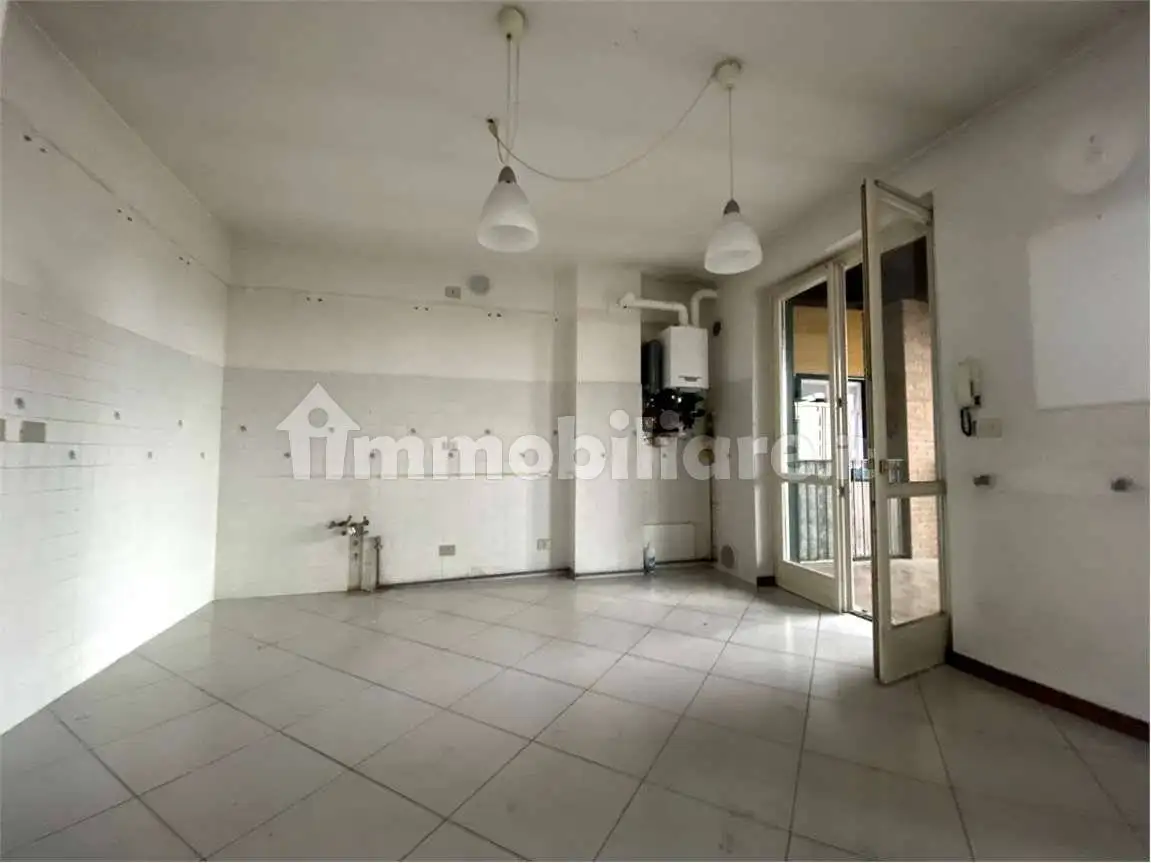 Palazzo - Edificio in vendita a Senna Comasco