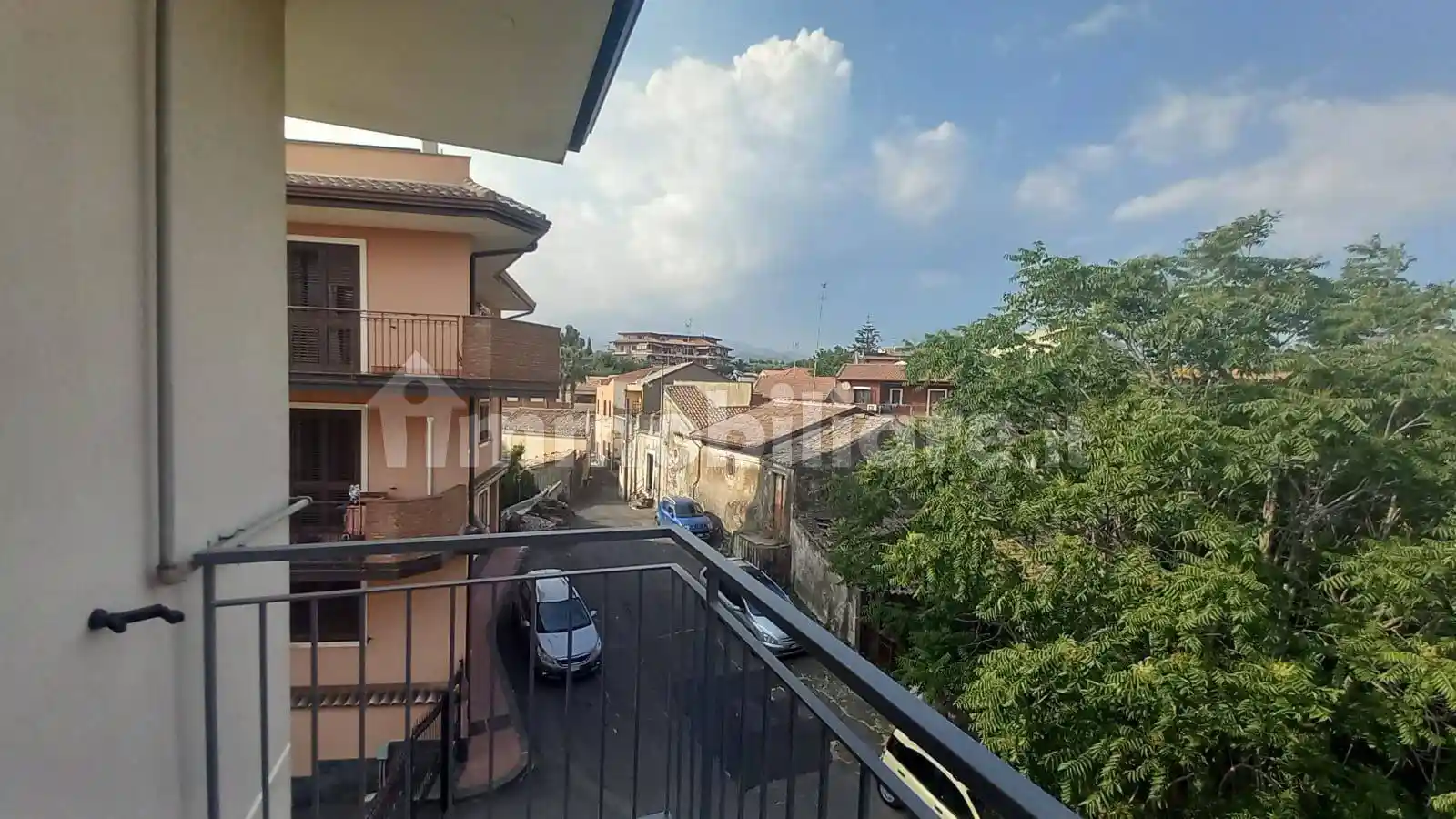 Appartamento in vendita a Camporotondo Etneo