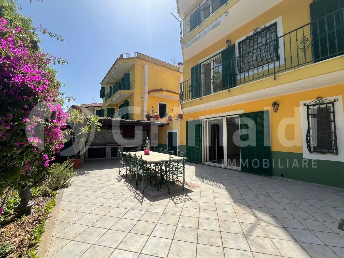 Villa in vendita a Pozzuoli