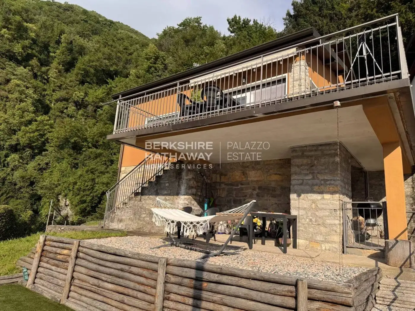 Villa in vendita a Pognana Lario