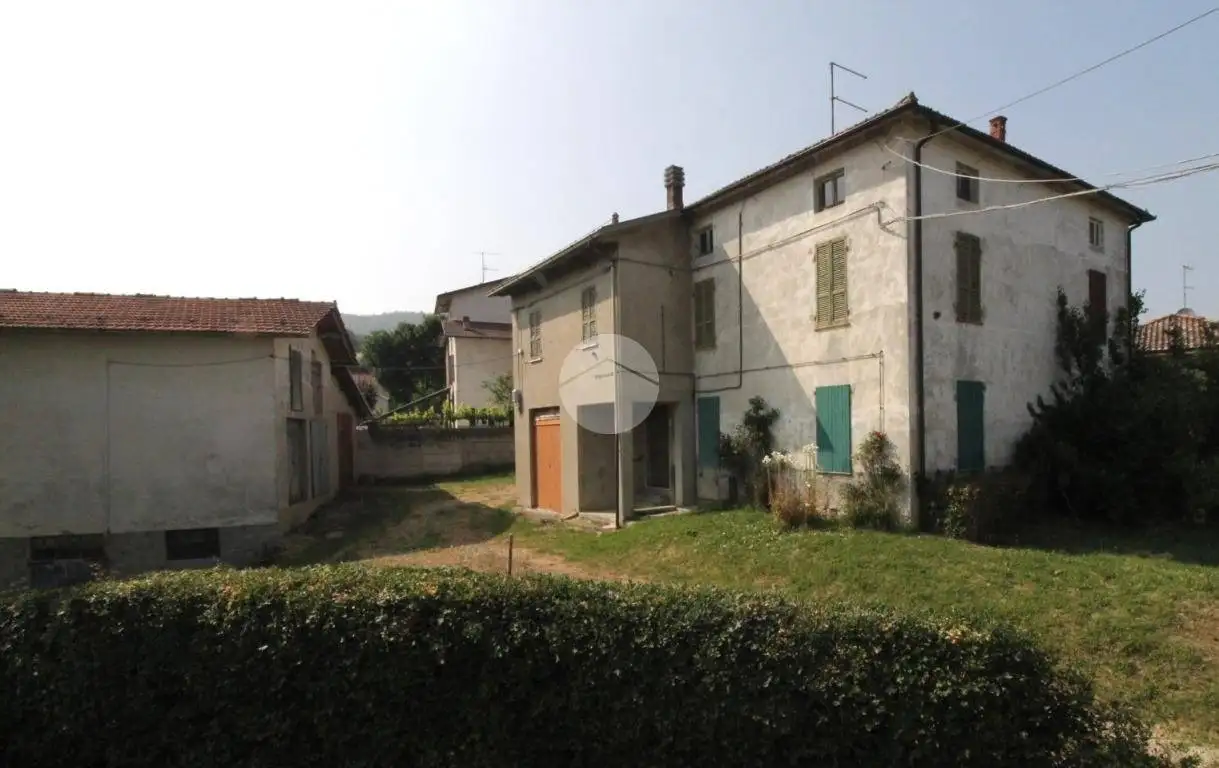 Casa indipendente in vendita a Corniglio