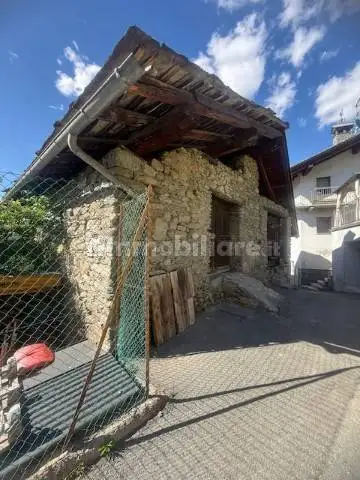 Rustico - Casale in vendita a Charvensod