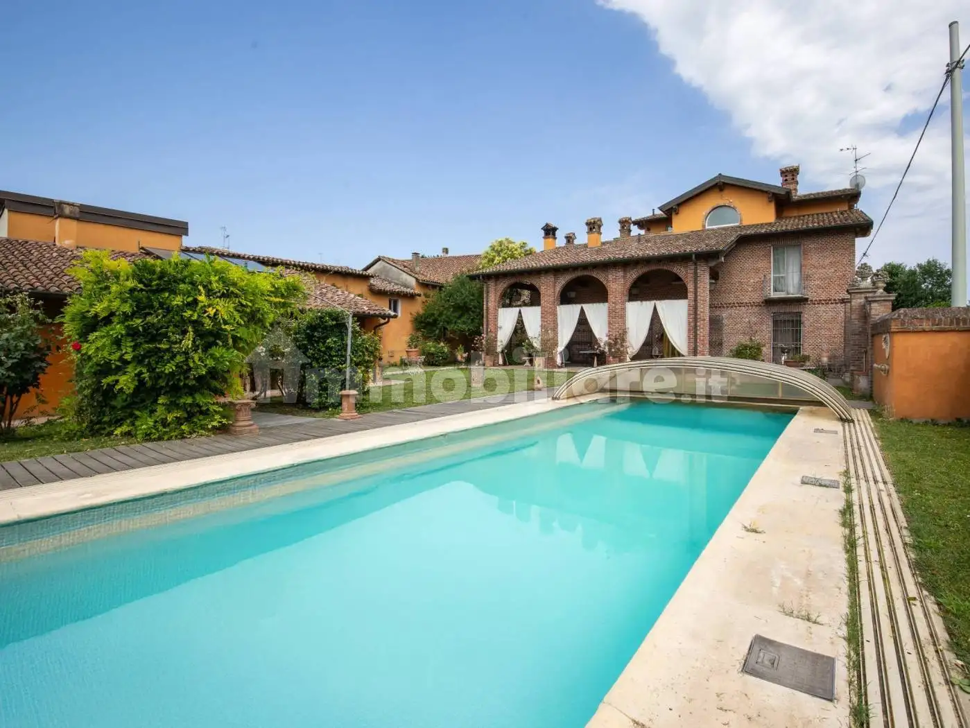 Villa in vendita a Monticelli Pavese